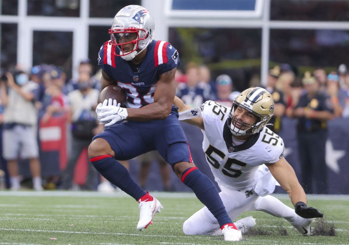 Patriots WR Kendrick Bourne (84)